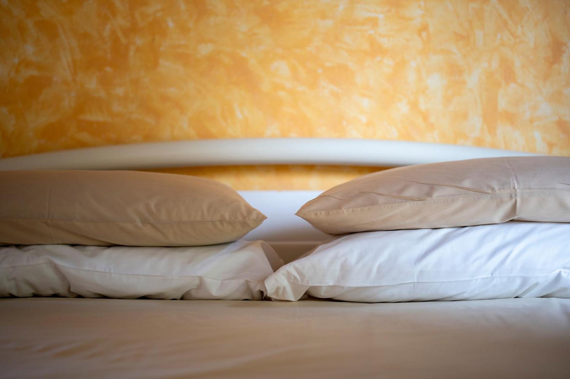 Residenza La Canonica Novilara エクステリア 写真
