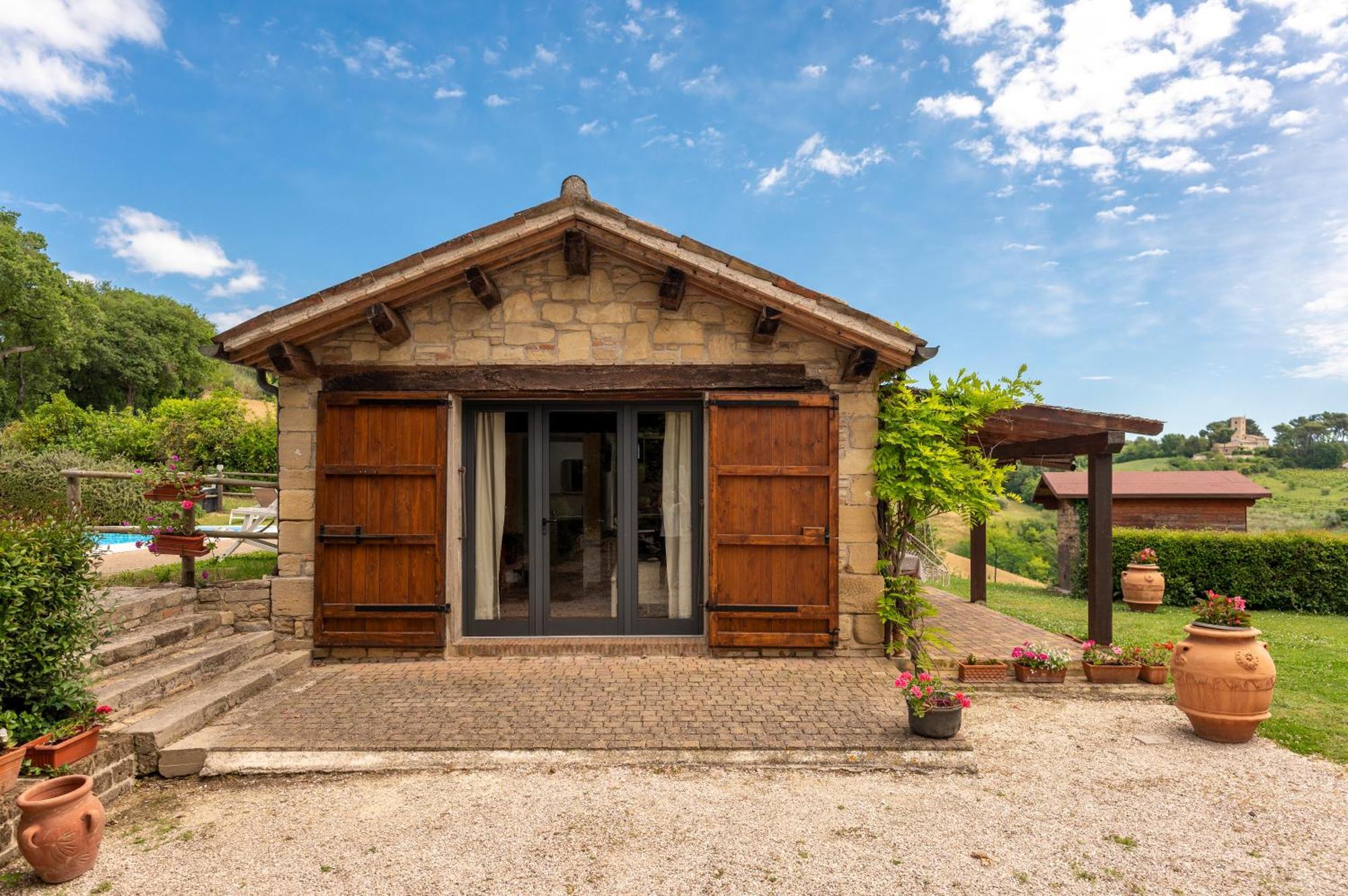 Residenza La Canonica Novilara エクステリア 写真